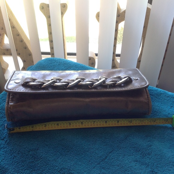 Bronze Metallic clutch with silver chain accent - Picture 3 of 9